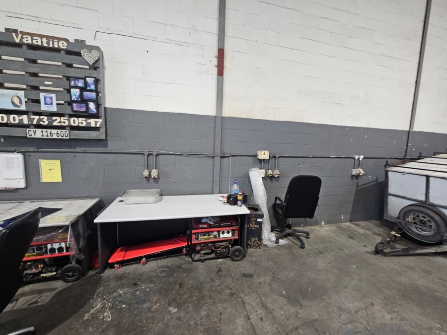 To Let Commercial Property for Rent in Stikland Industrial Western Cape